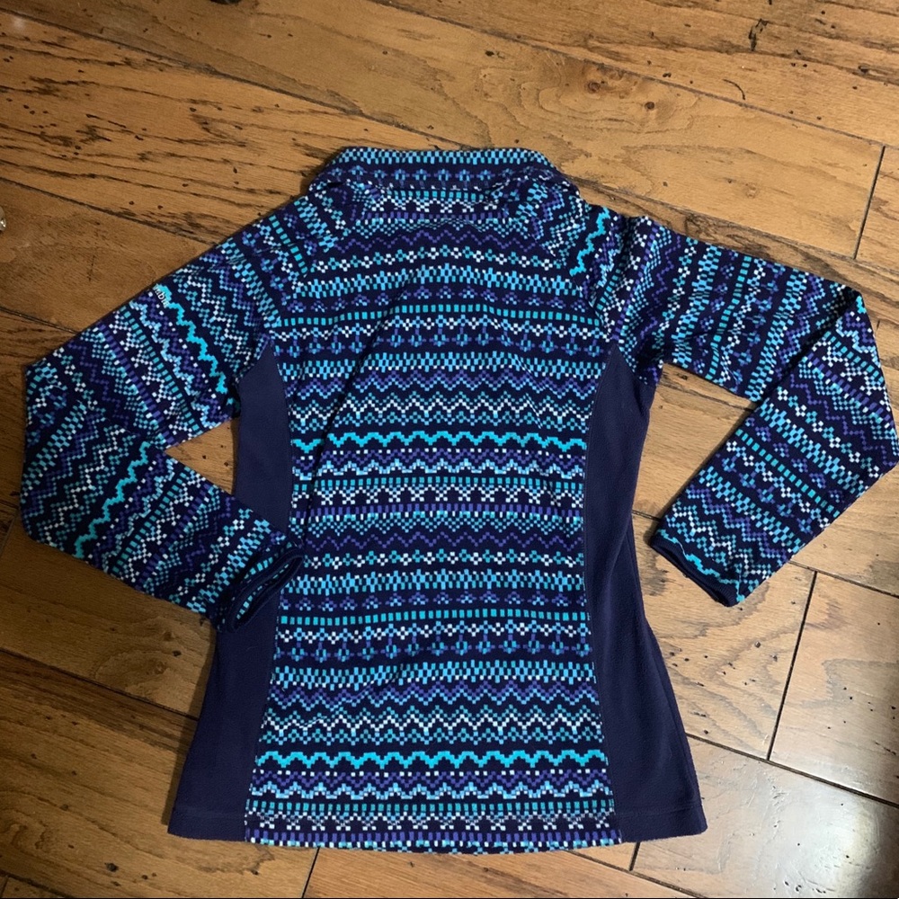 Columbia Pullover - Picture 2 of 3